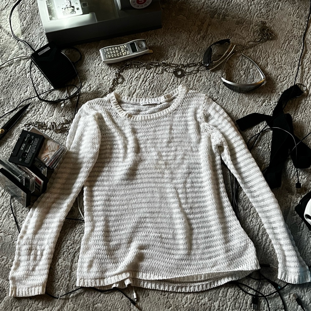 White knit long sleeve ⭐️